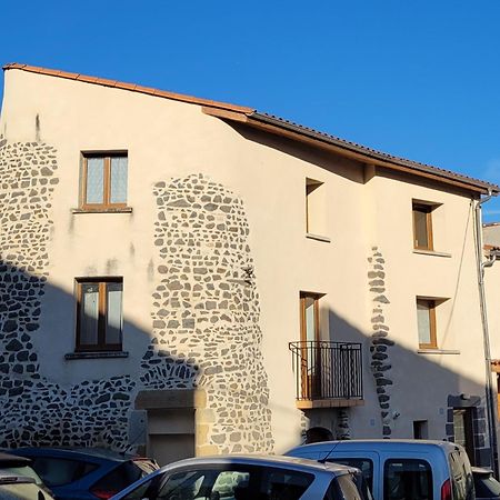 Les Maisons Bareyre - Grandes Maisons Avec Terrasse Saint-Sandoux Exterior photo