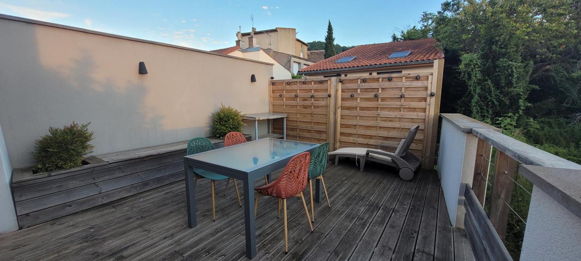 Les Maisons Bareyre - Grandes Maisons Avec Terrasse Saint-Sandoux Exterior photo